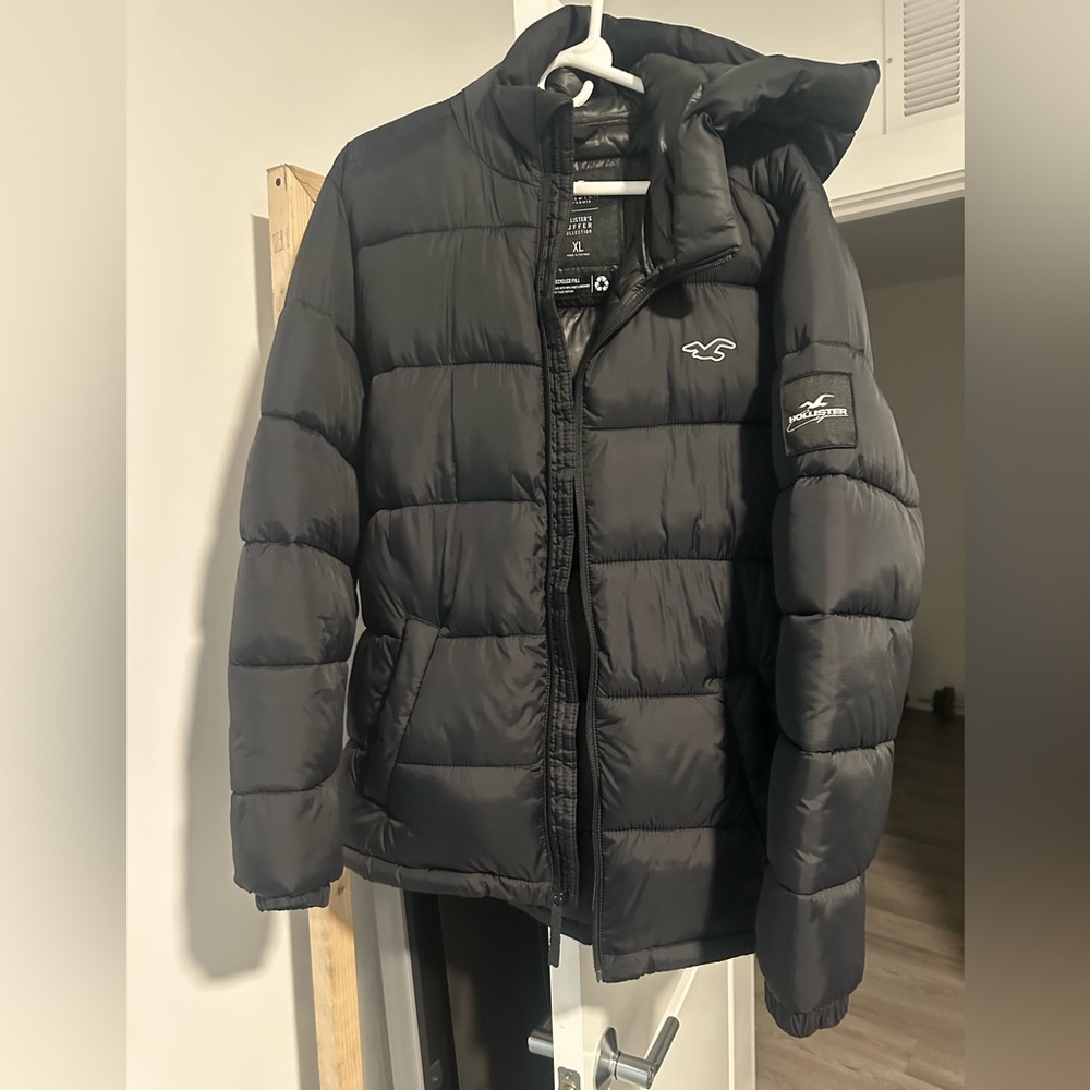 Hollister men’s coat